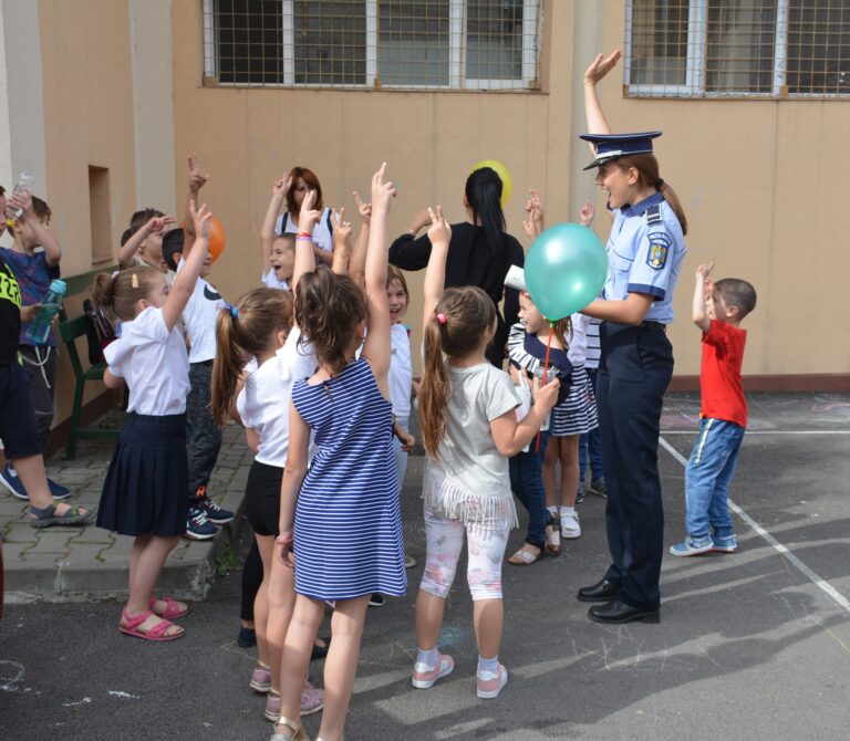 recomandari_politie_elevi