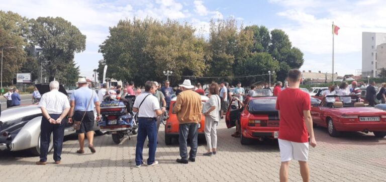 parada_retromobil