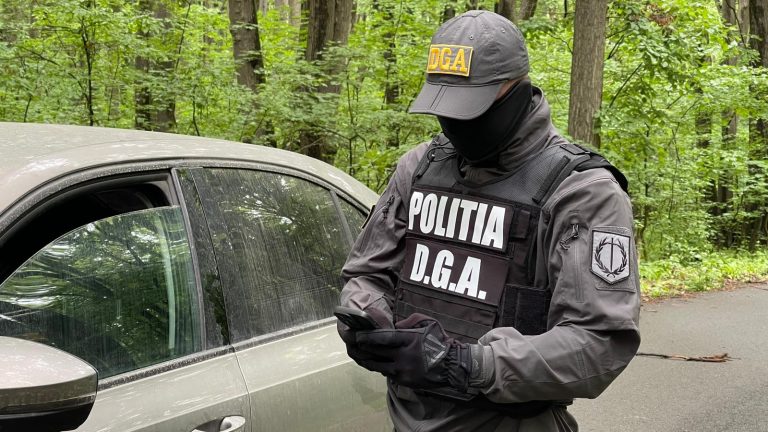 dga