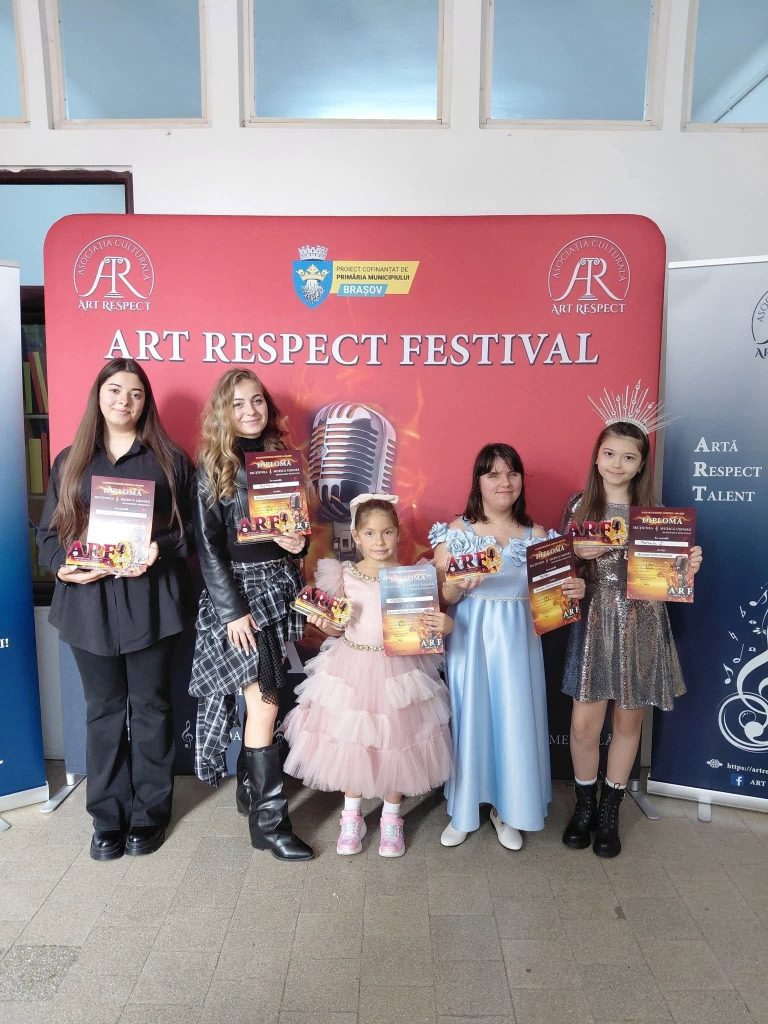 flores-campi-premii-festival